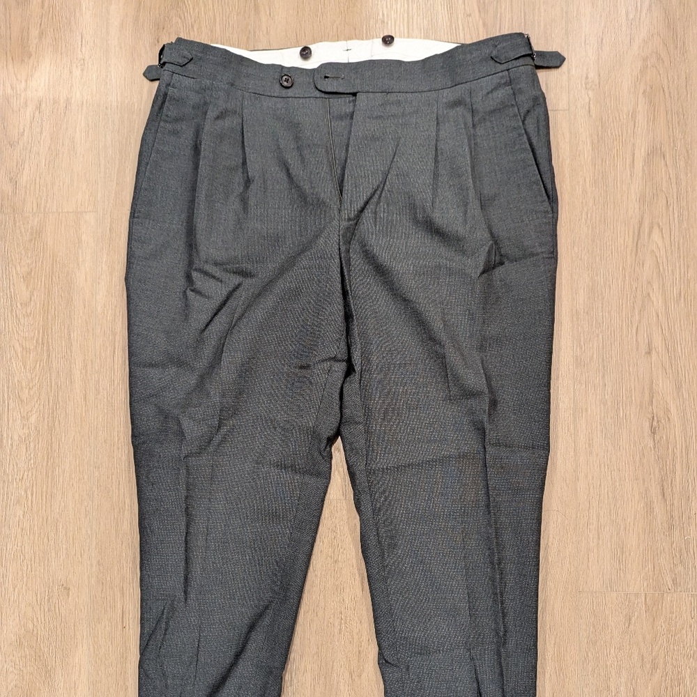 SuitSupply Forest Green Tropical Wool Trousers - Size 28 to 32